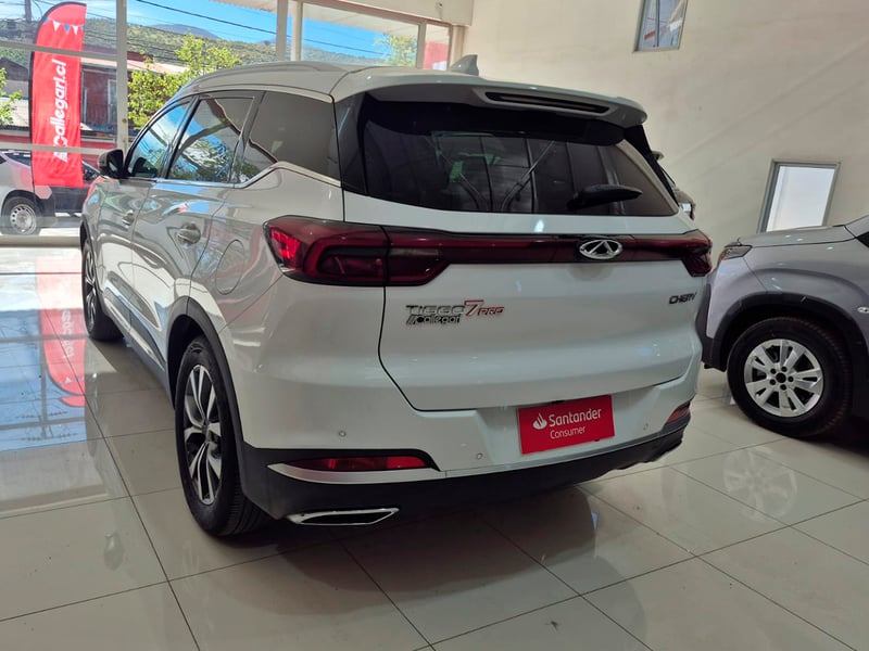 Chery TIGGO 7 GLX CVT PRO 1.5 AUT 2023 - Imagen 9 de 12