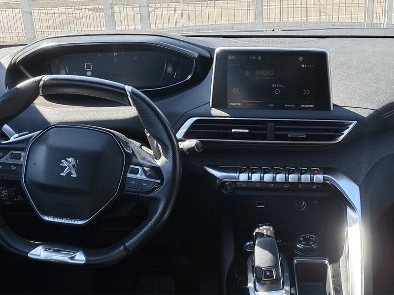 Peugeot 5008 PURETECH 180 1.6 AUT 2020 - Imagen 6 de 12