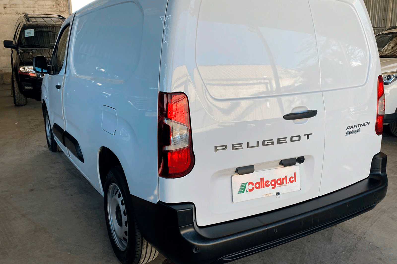 PEUGEOT PARTNER BLUEHDI 1.5 2025 - Imagen 11 de 11