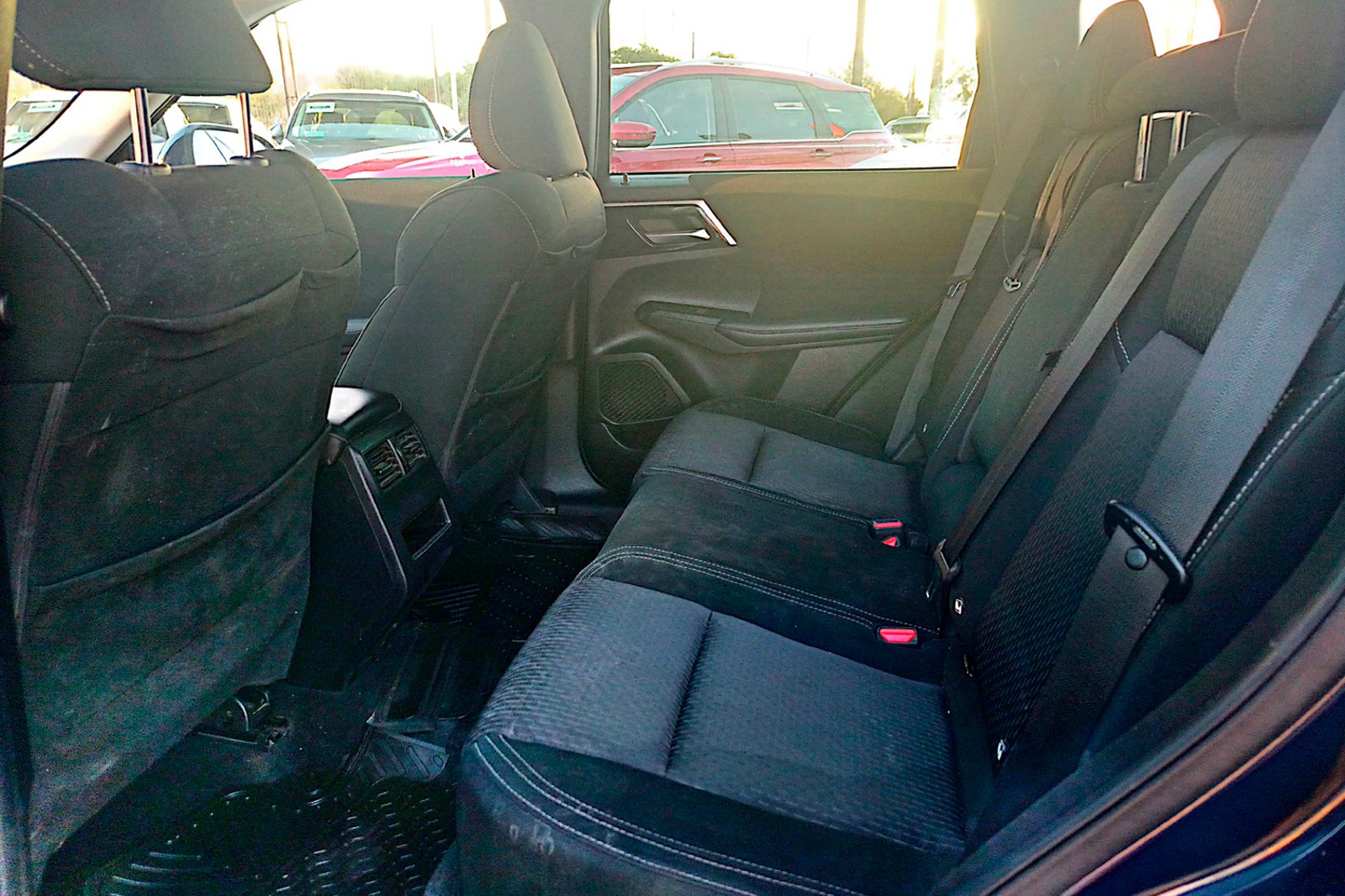 MITSUBISHI OUTLANDER GL 2.5 AUT 2023 - Imagen 8 de 12