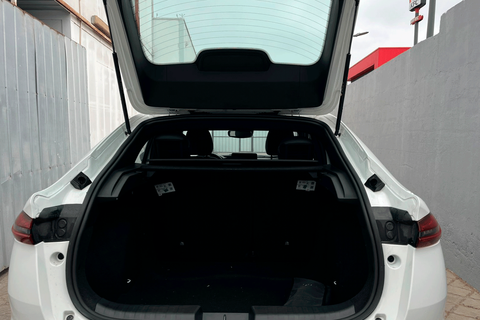 FIAT FASTBACK IMPETUS 1.0 AUT 2023 - Imagen 11 de 12