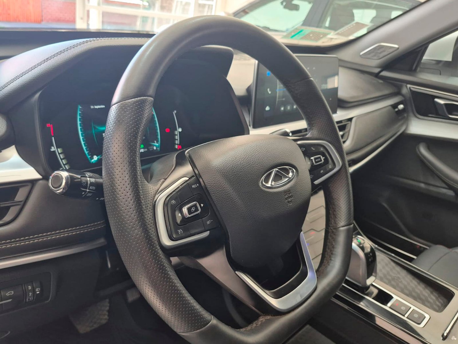 Chery TIGGO 7 GLX CVT PRO 1.5 AUT 2023 - Foto 3 de 12