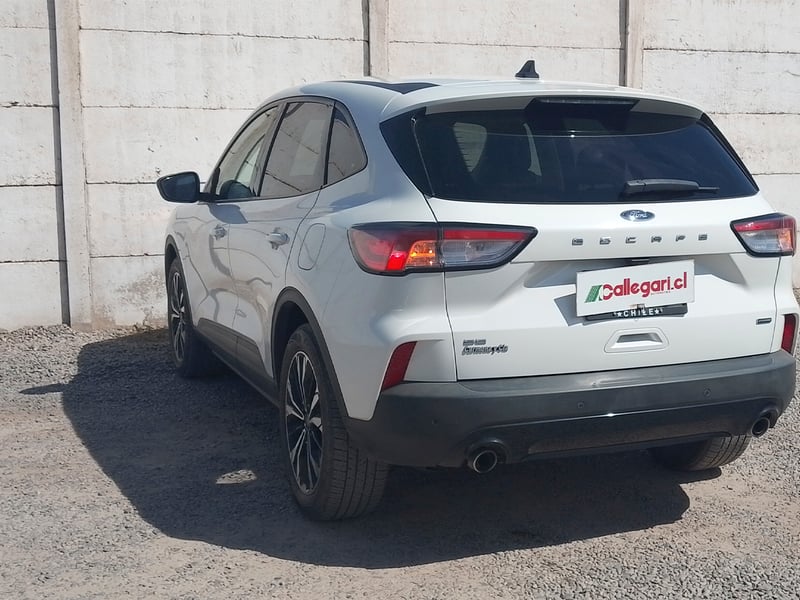 Ford ESCAPE FHEV 2.5 AUT 2023 - Imagen 11 de 11