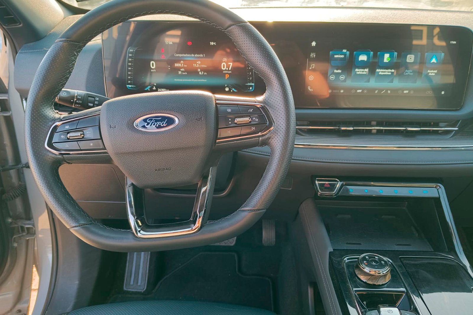 Ford TERRITORY TITANIUM 4X2 1.5 AUT 2025 - Imagen 4 de 8
