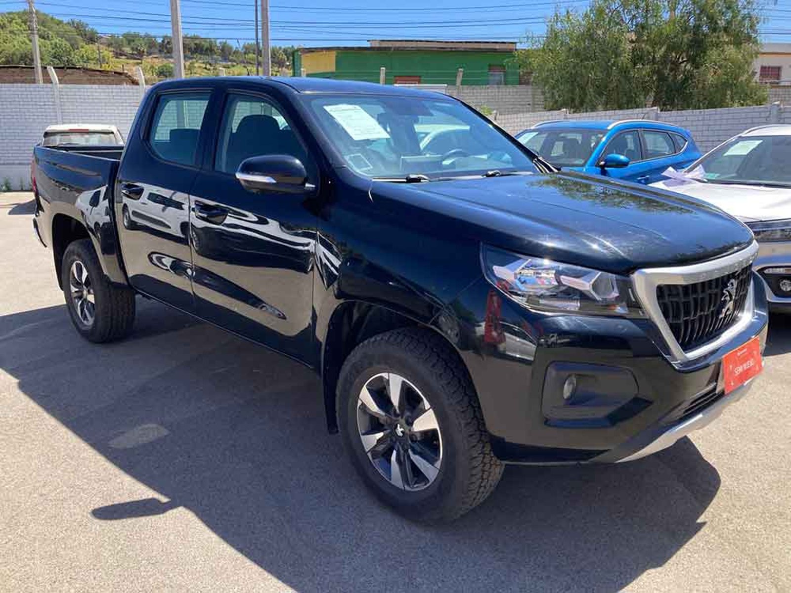 PEUGEOT LANDTREK ACTIVE BLUEHDI 180 4X4 2024 - Imagen 8 de 12