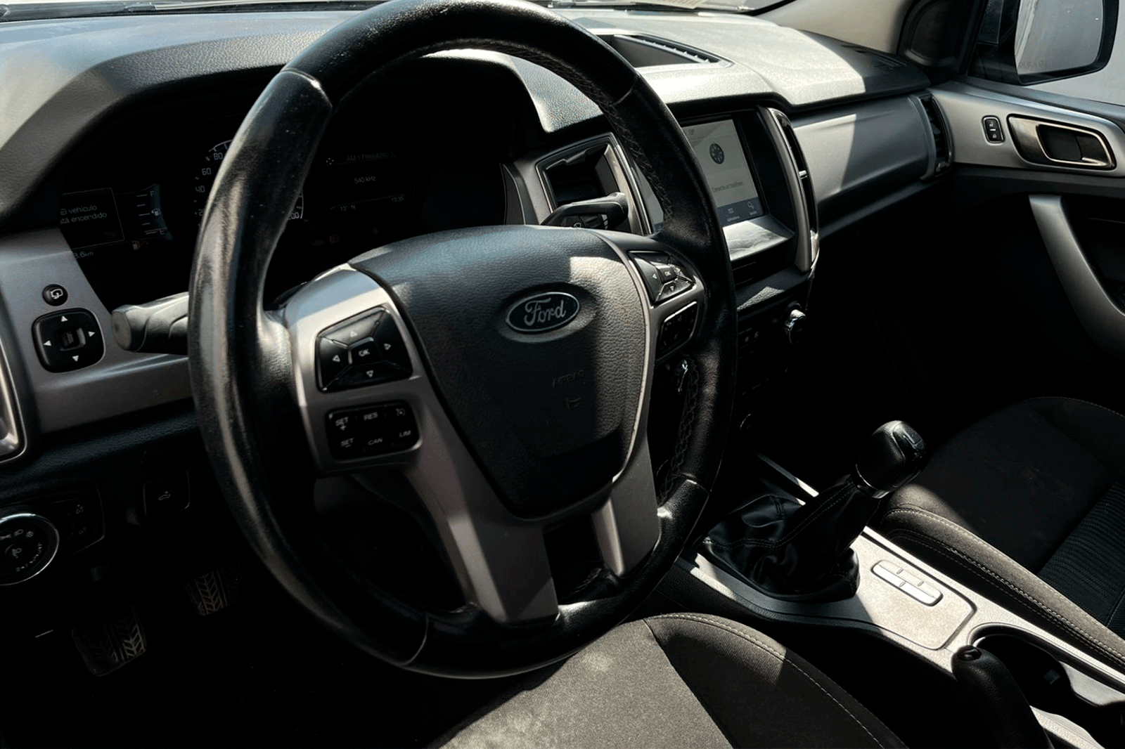 FORD RANGER XLT 2.5 2023 - Imagen 4 de 12