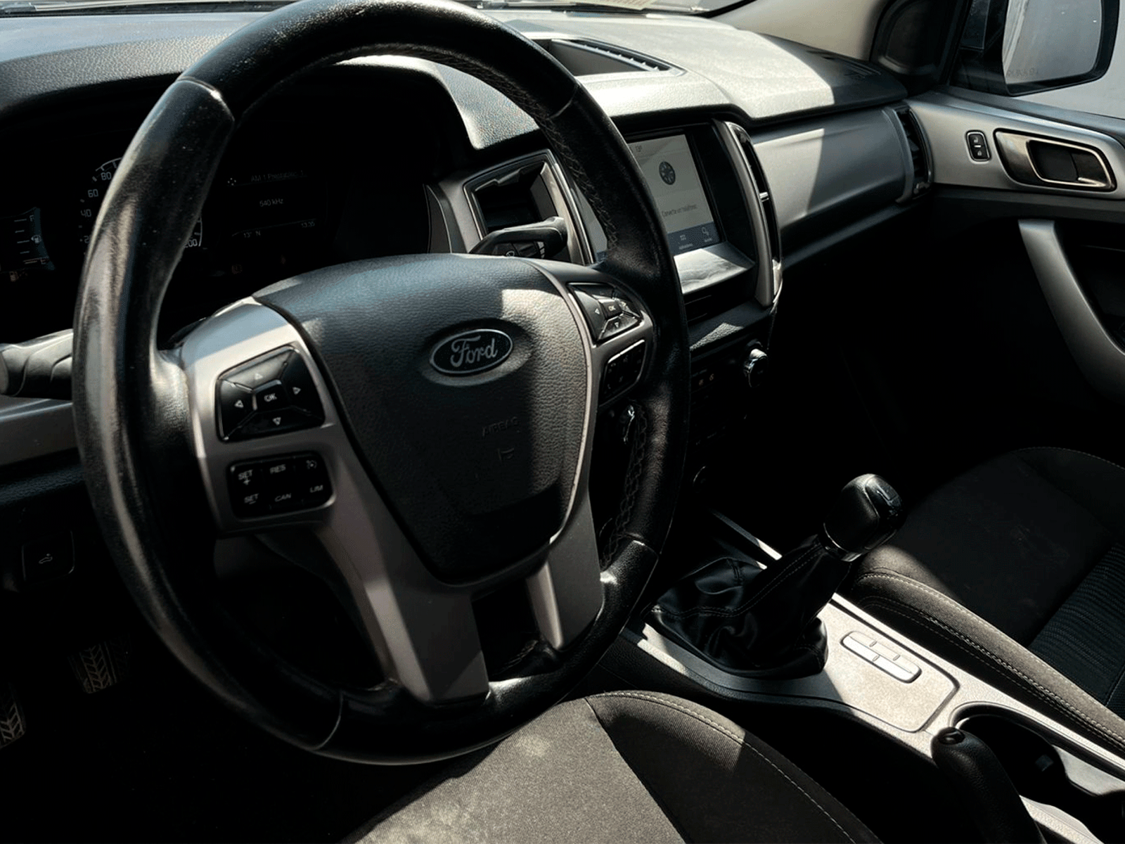 Ford RANGER XLT 2.5 2023 - Foto 4 de 12