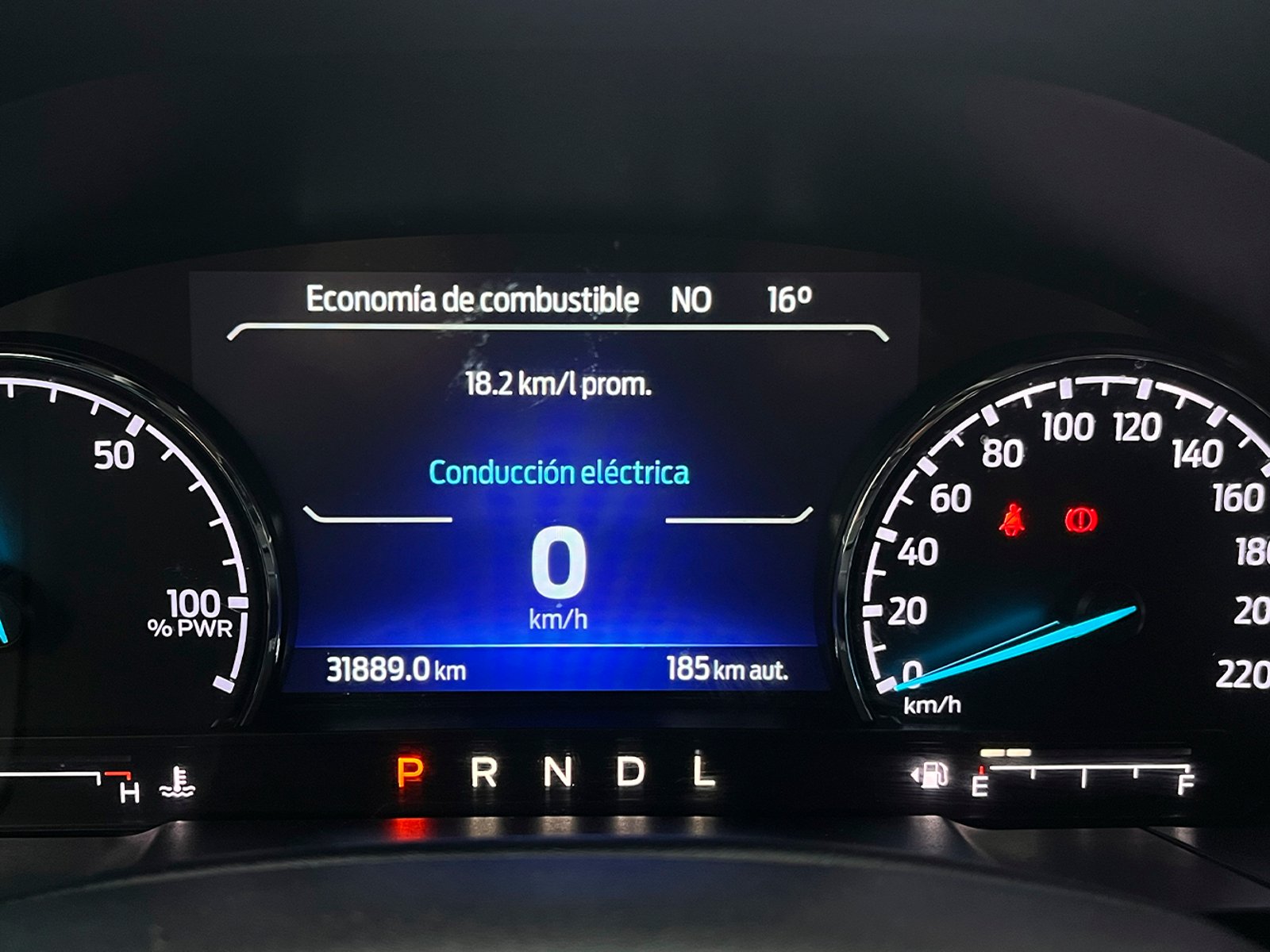 Ford MAVERICK LARIAT 2.5 AUT 2025 - Foto 4 de 12