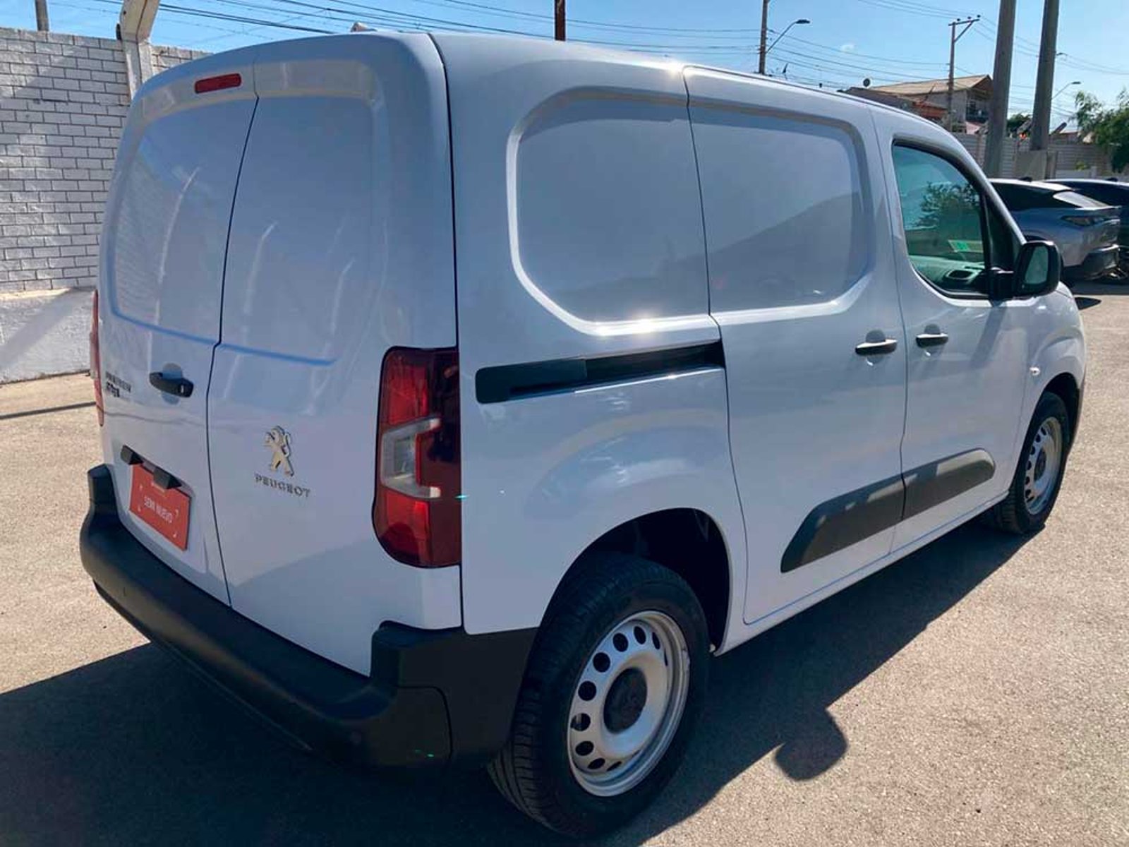 PEUGEOT PARTNER L1 BLUEHDI 100 2024 - Imagen 8 de 11