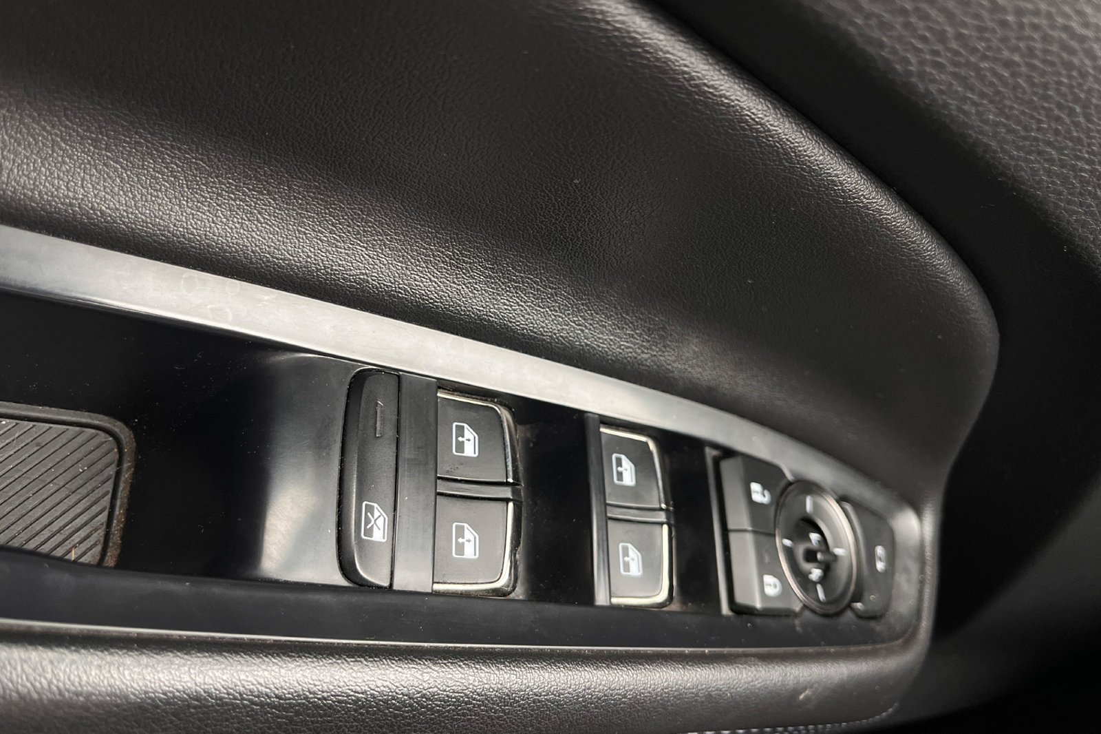 Ford TERRITORY TITANIUM 1.5 AUT 2025 - Imagen 5 de 12