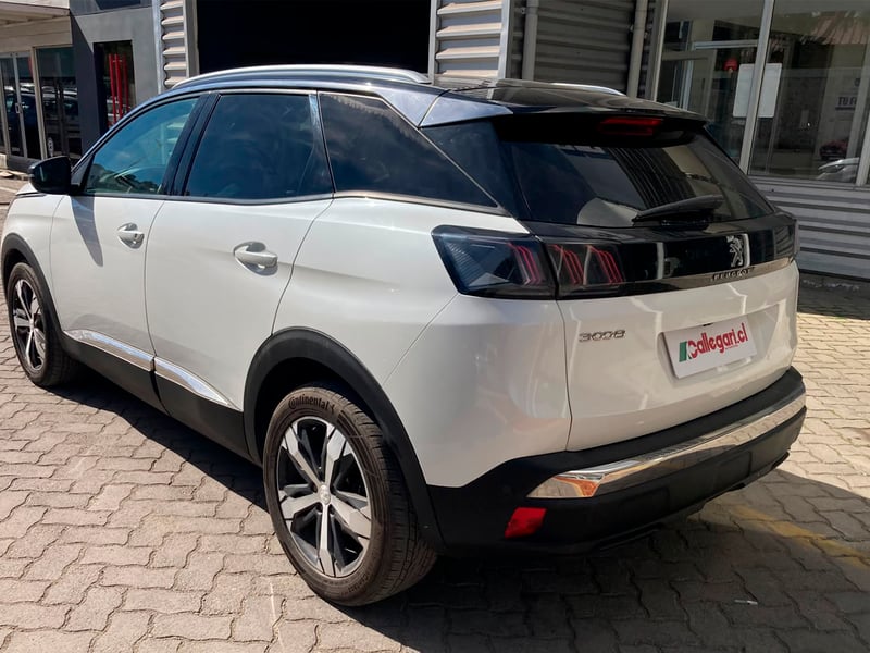 Peugeot 3008 BLUE HDI 130 EAT8 1.5 AUT 2024 - Imagen 9 de 12
