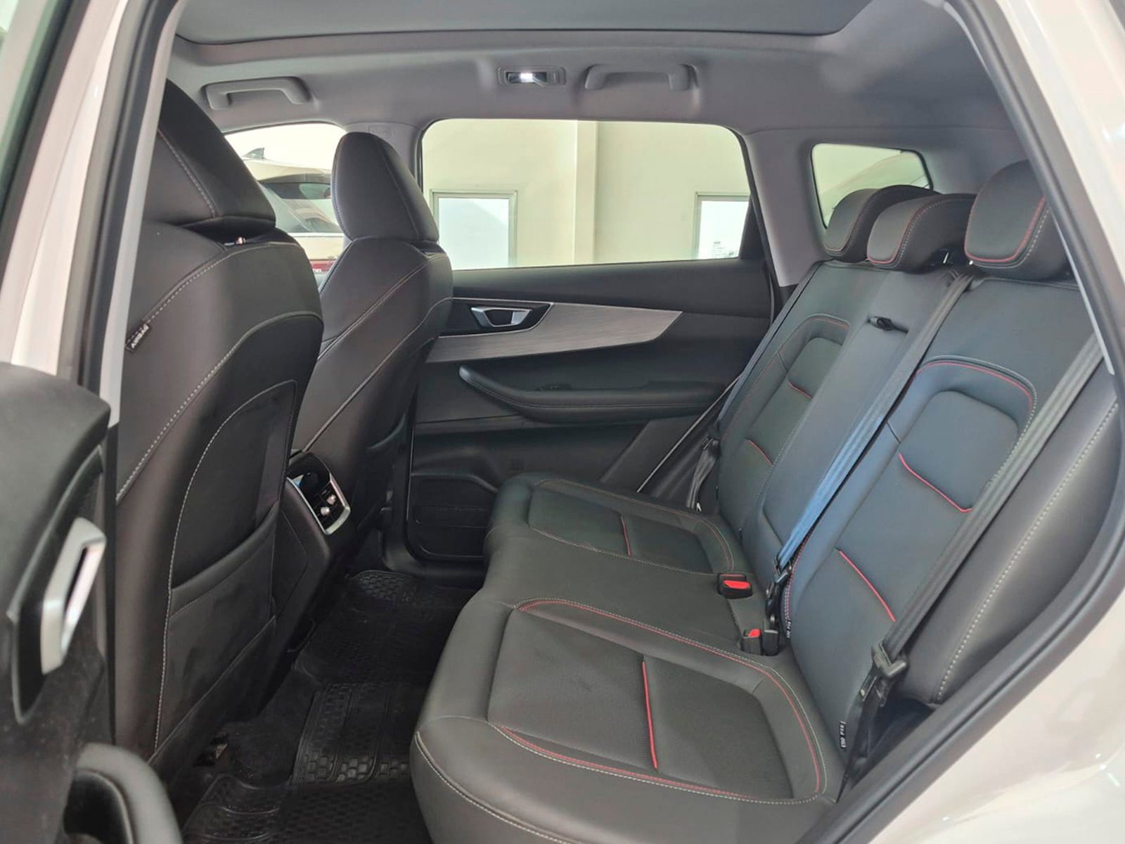 Chery TIGGO 7 GLX CVT PRO 1.5 AUT 2023 - Foto 2 de 12