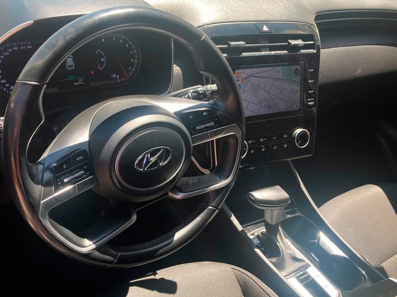 Hyundai TUCSON NX4 GDI 7DCT 1.6 AUT 2024 - Imagen 3 de 12