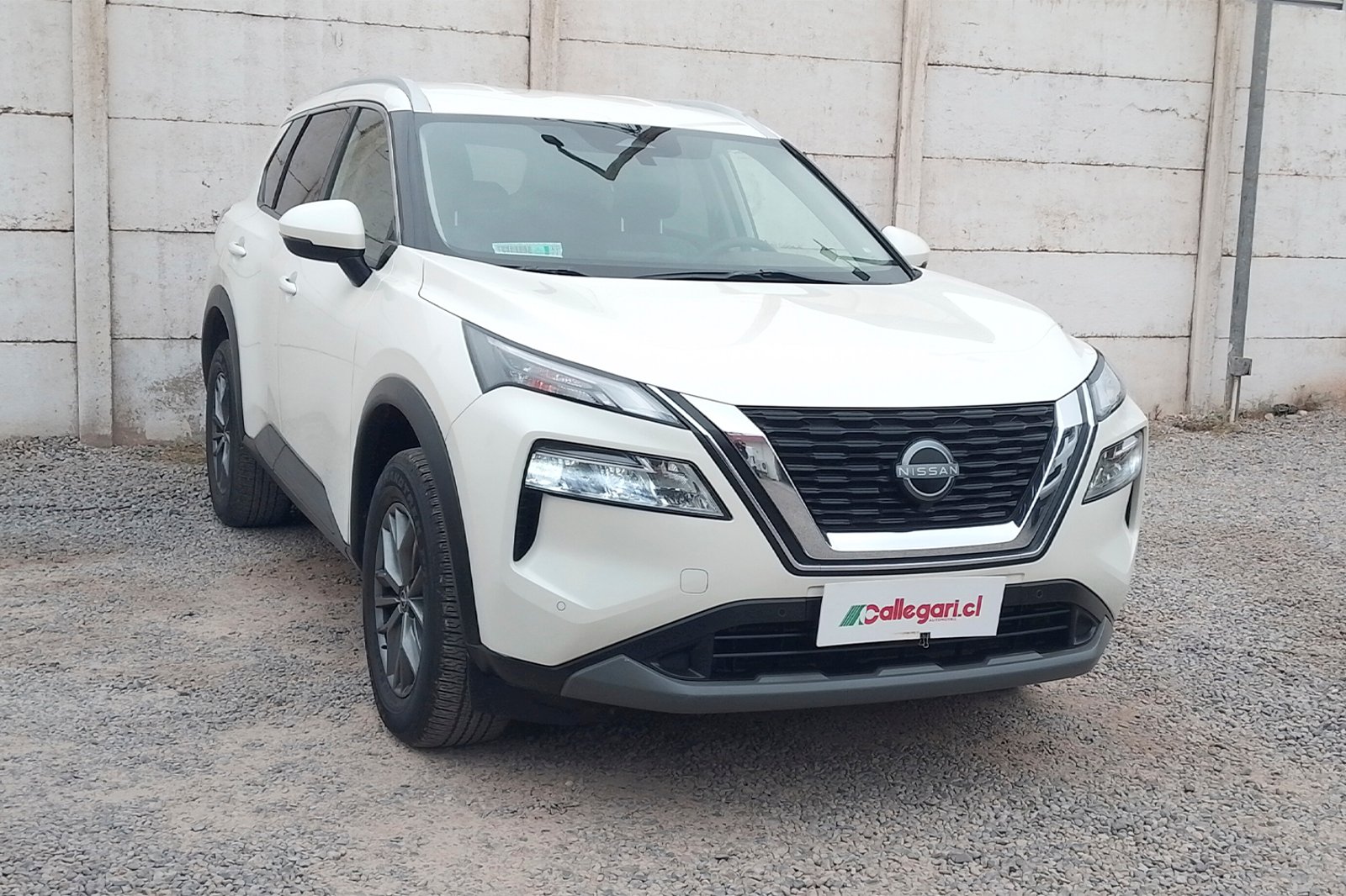 NISSAN X TRAIL 4X2 7P CVT 2.5 2024 - Imagen 9 de 12