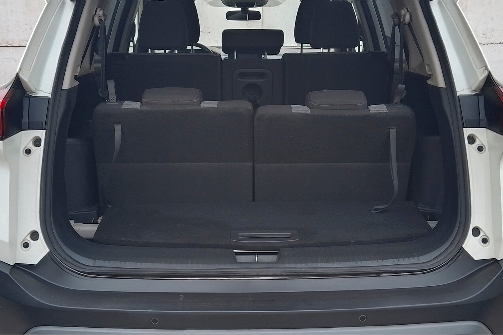 NISSAN X TRAIL 4X2 7P CVT 2.5 2024 - Imagen 12 de 12
