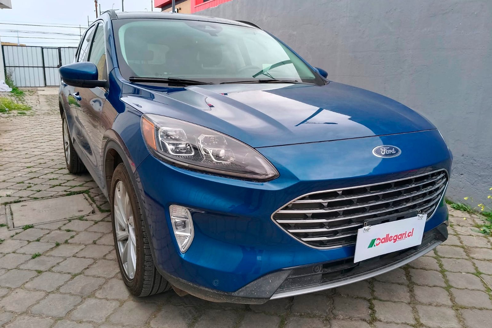 Ford ESCAPE FHEV 2.5 AUT 2023 - Imagen 7 de 11