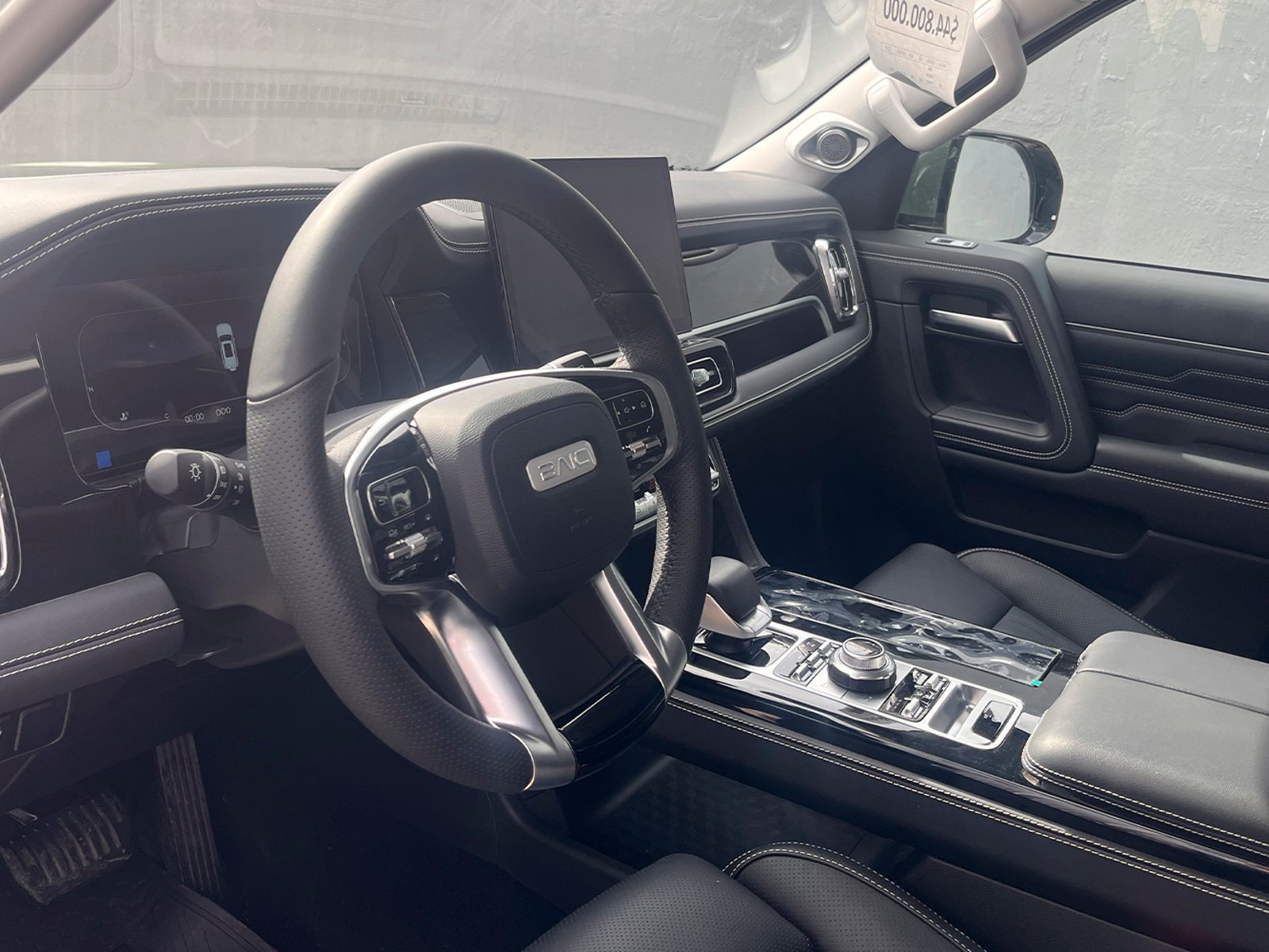 BAIC BJ60 FLAGSHIP 7P MHEV (Mild Hybrid) 2026 - Foto 5 de 12