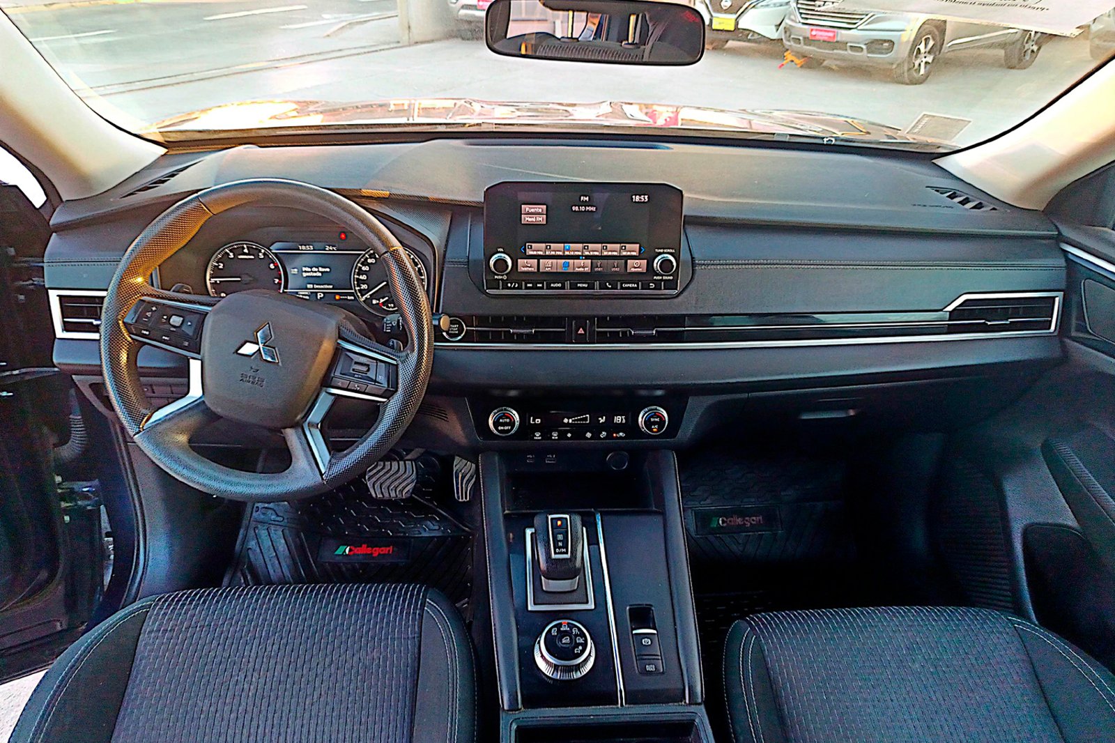 MITSUBISHI OUTLANDER GL 2.5 AUT 2023 - Imagen 7 de 12