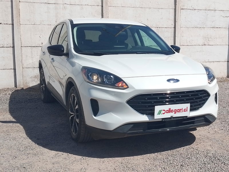 Ford ESCAPE FHEV 2.5 AUT 2023 - Imagen 9 de 11