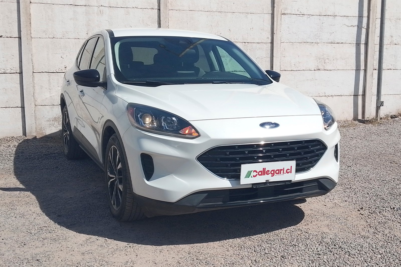 Ford ESCAPE FHEV 2.5 AUT 2023 - Imagen 9 de 11