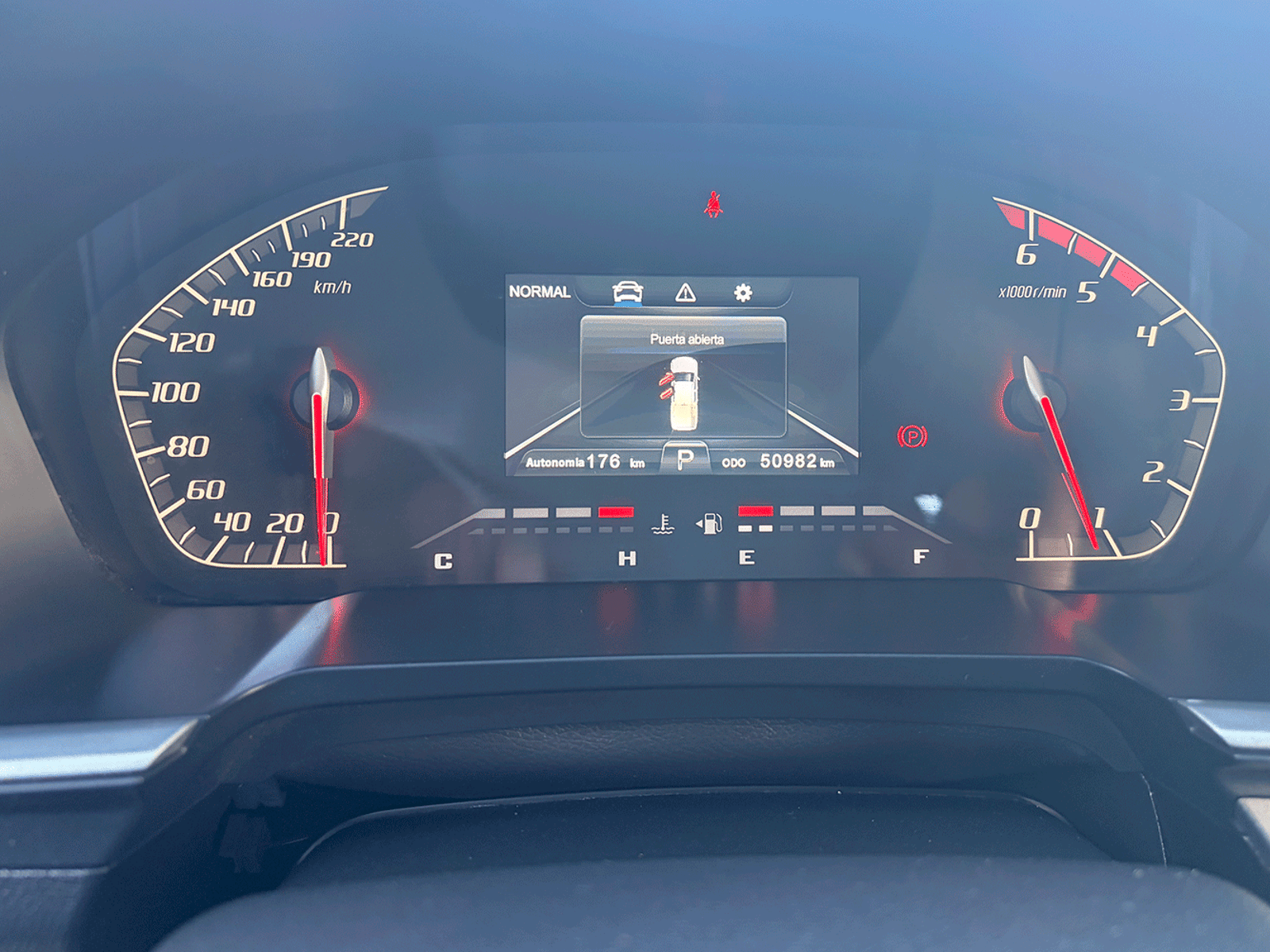 Peugeot Landtrek Active BlueHdi 180 4x4 AT 2024 - Foto 4 de 12