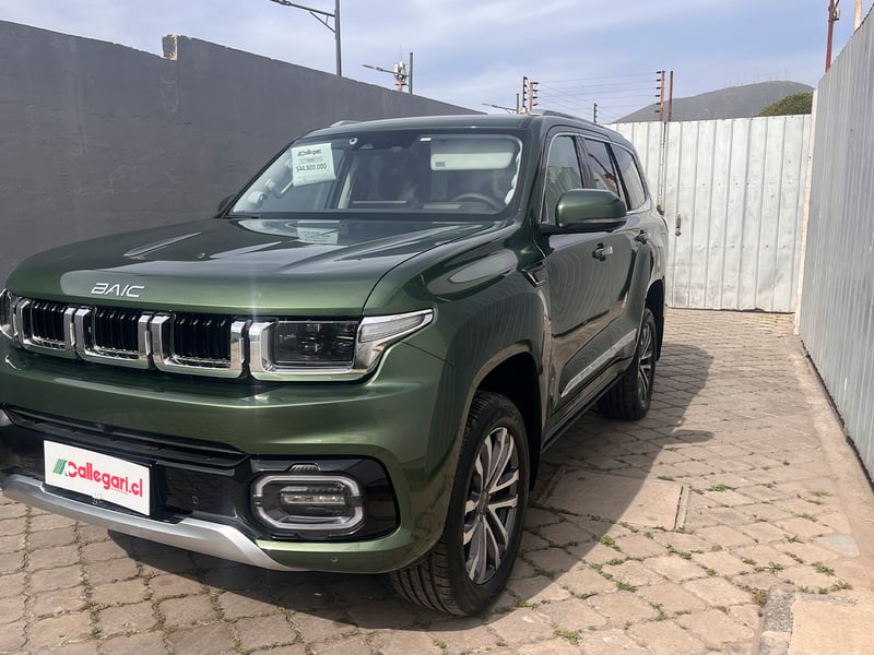 BAIC BJ60 FLAGSHIP 7P MHEV (Mild Hybrid) 2026 - Imagen 8 de 12