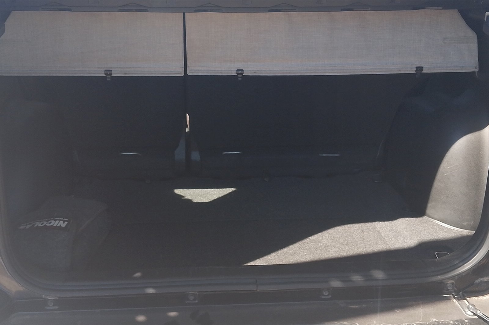 SUZUKI GRAND NOMADE GLX 2.4 AUT 2019 - Imagen 3 de 12
