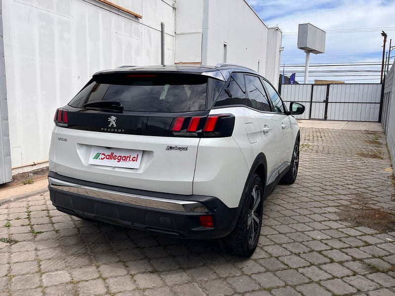 Peugeot 3008 BLUE HDI 130 EAT8 1.5 AUT 2023 - Imagen 8 de 12