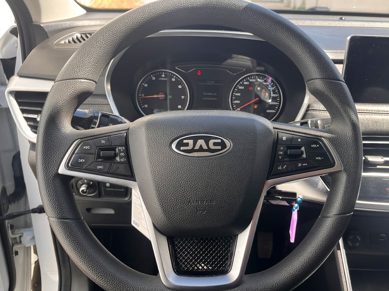 JAC JS8 TURBO 1.5 2022 - Imagen 3 de 12