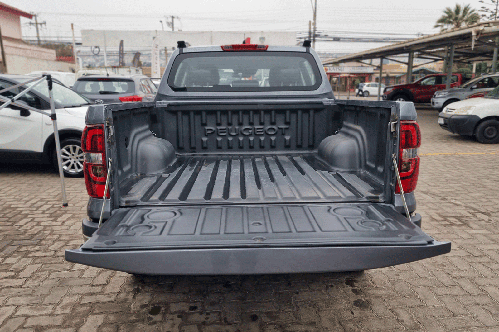 PEUGEOT LANDTREK 4X4 1.9 2022 - Imagen 11 de 12