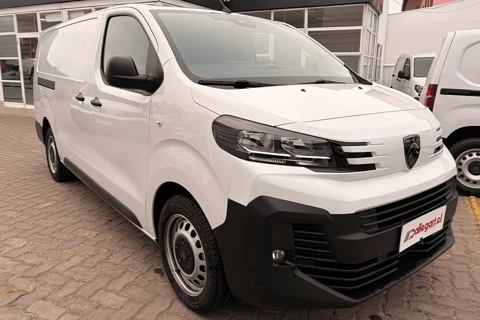 PEUGEOT New EXPERT MCA L3 Diesel 145hp MT 2026 - Imagen 6 de 11