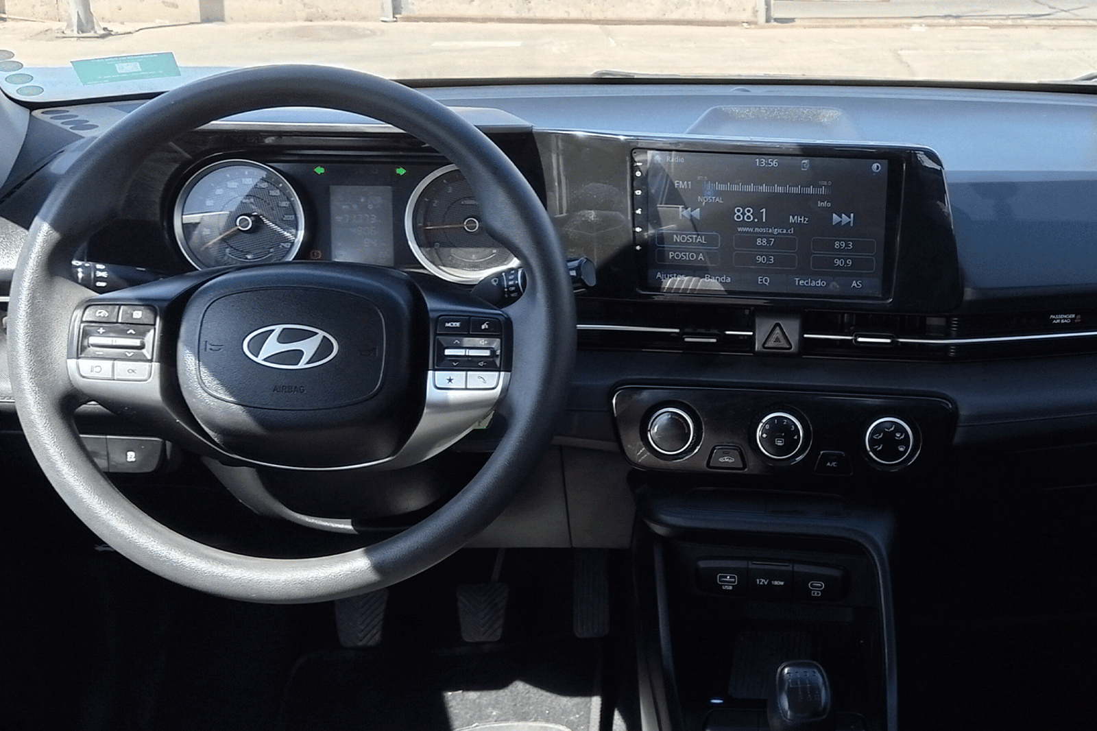 HYUNDAI ACCENT 1.5 2025 - Imagen 6 de 12