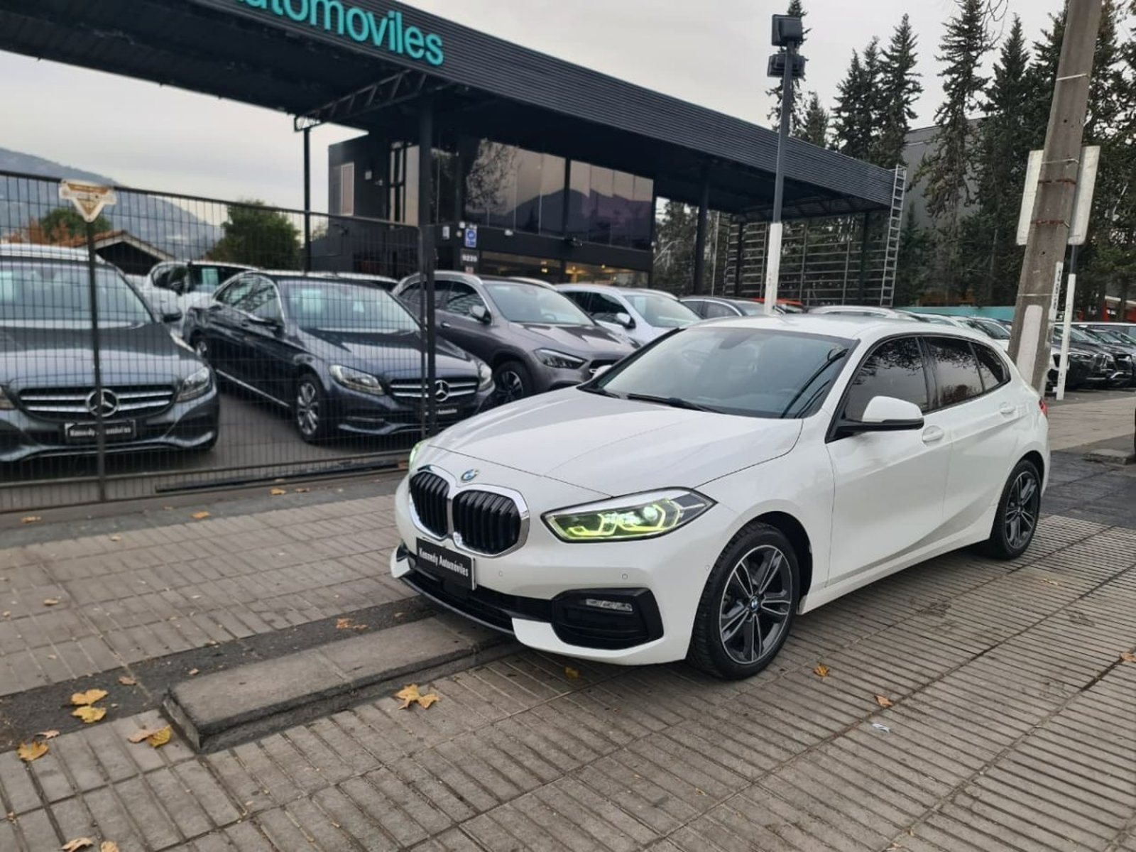 BMW 118 2.0 D DYNAMIC DIESEL 4X2 AT 5P. 2021 - Foto 4 de 10