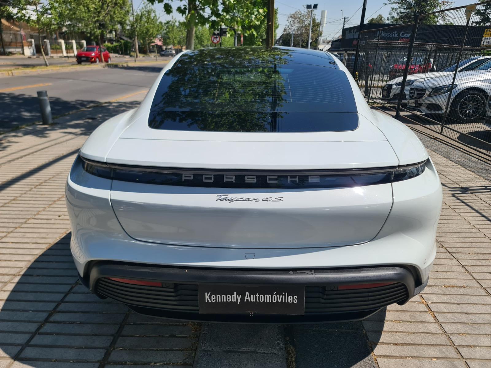 PORSCHE TAYCAN 79KWH 4S Auto 2022 - Imagen 8 de 9