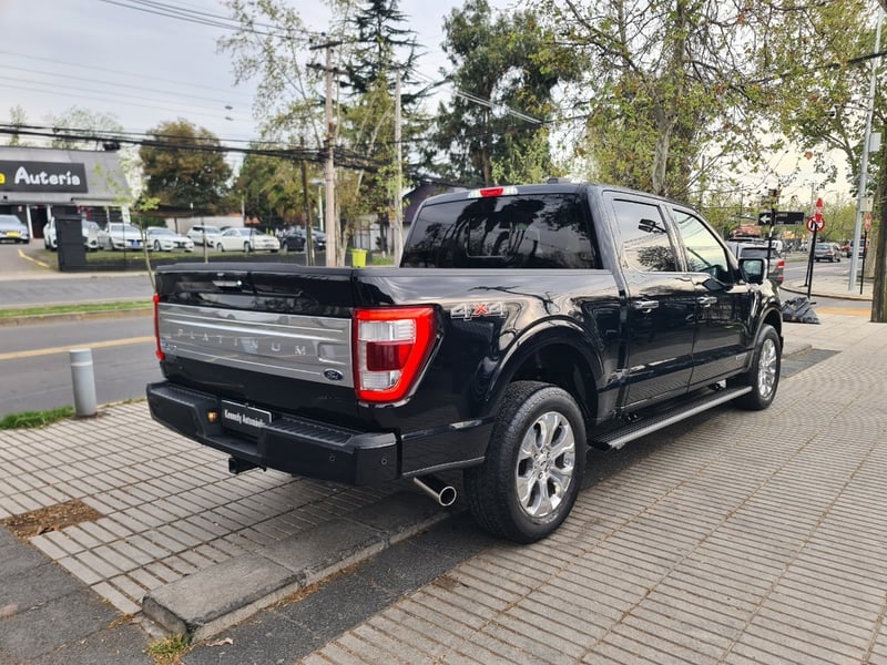 Ford F-150 3.5 PLATINUM HEV HYBRID DOB. CAB. 4X4 AT 4P. 2024 - Imagen 4 de 10
