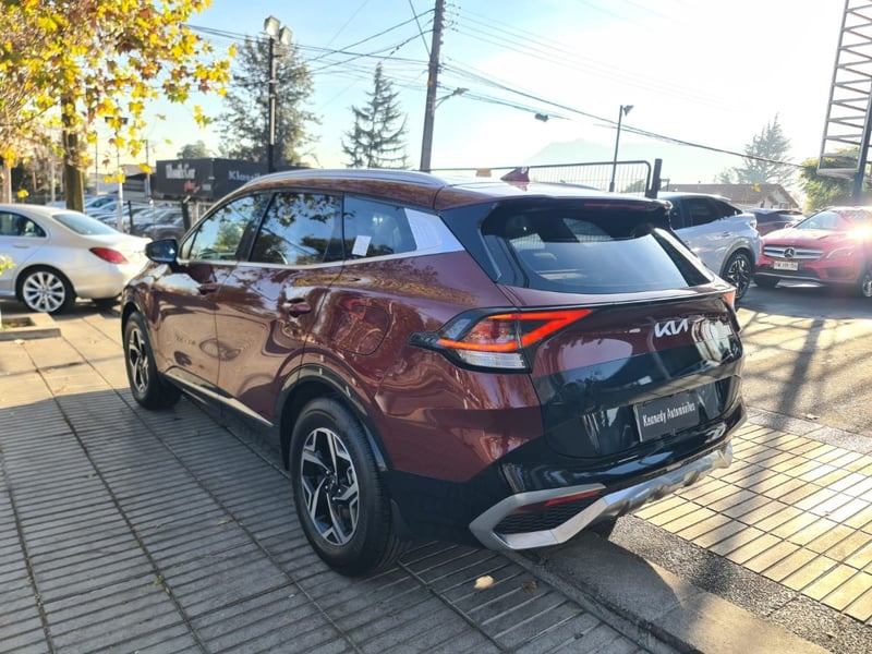 Kia SPORTAGE 2.0 GSL Auto EX 2025 - Imagen 7 de 10