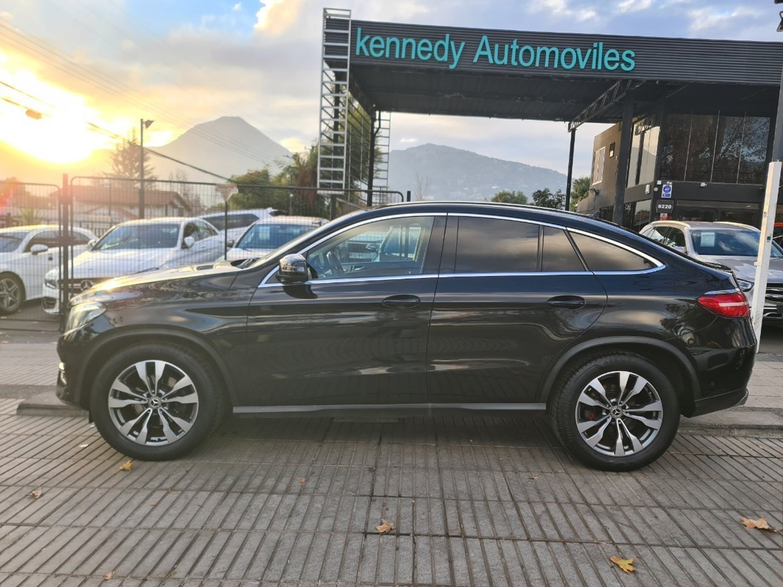 Mercedes-Benz GLE 350 3.0 D 4MATIC SPORT COUPE DIESEL 4WD AT 5P. 2019 - Foto 5 de 10