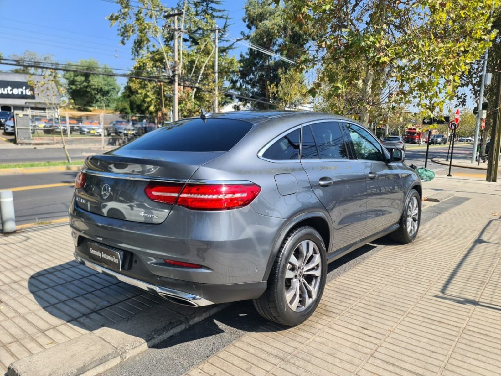 Mercedes-Benz GLE 400 3.0 COUPE SPORT 4MATIC AUTO 2020 - Foto 4 de 10