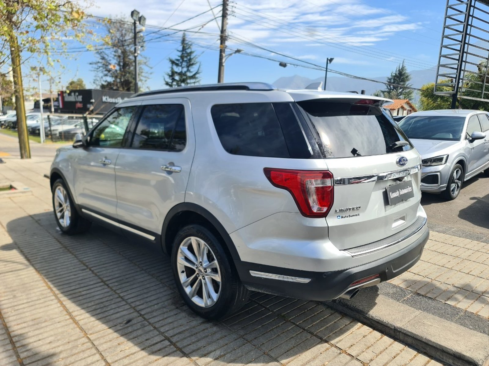 Ford EXPLORER 2.3 LIMITED ECOBOOST 4X4 AT 5P. 2019 - Foto 3 de 10