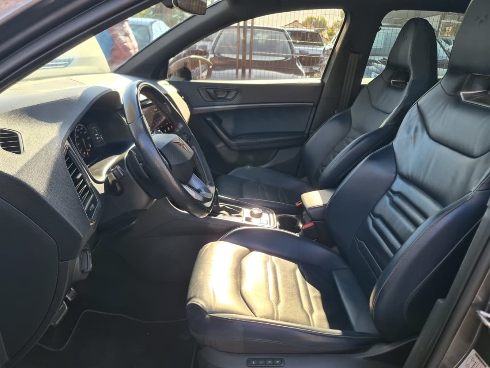 CUPRA ATECA 2.0 TSI 300HP Auto 4WD 2022 - Imagen 8 de 10