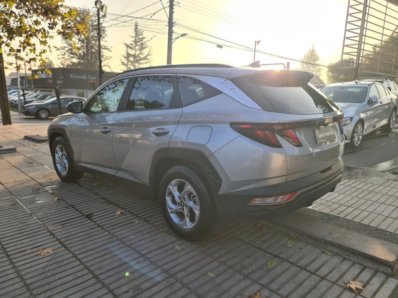 Hyundai TUCSON 2.0 Auto Plus 4WD 2022 - Imagen 3 de 10
