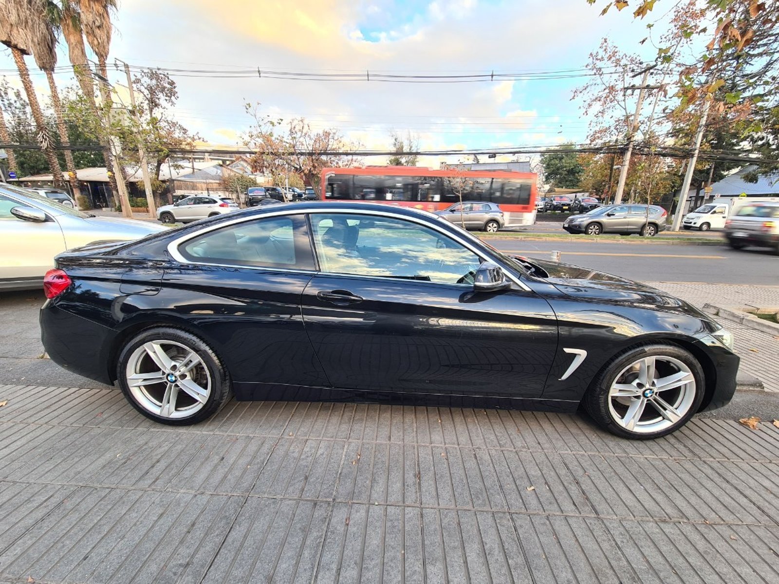 BMW 420I 2.0 4X2 COUPE AT 2P. 2018 - Imagen 6 de 10
