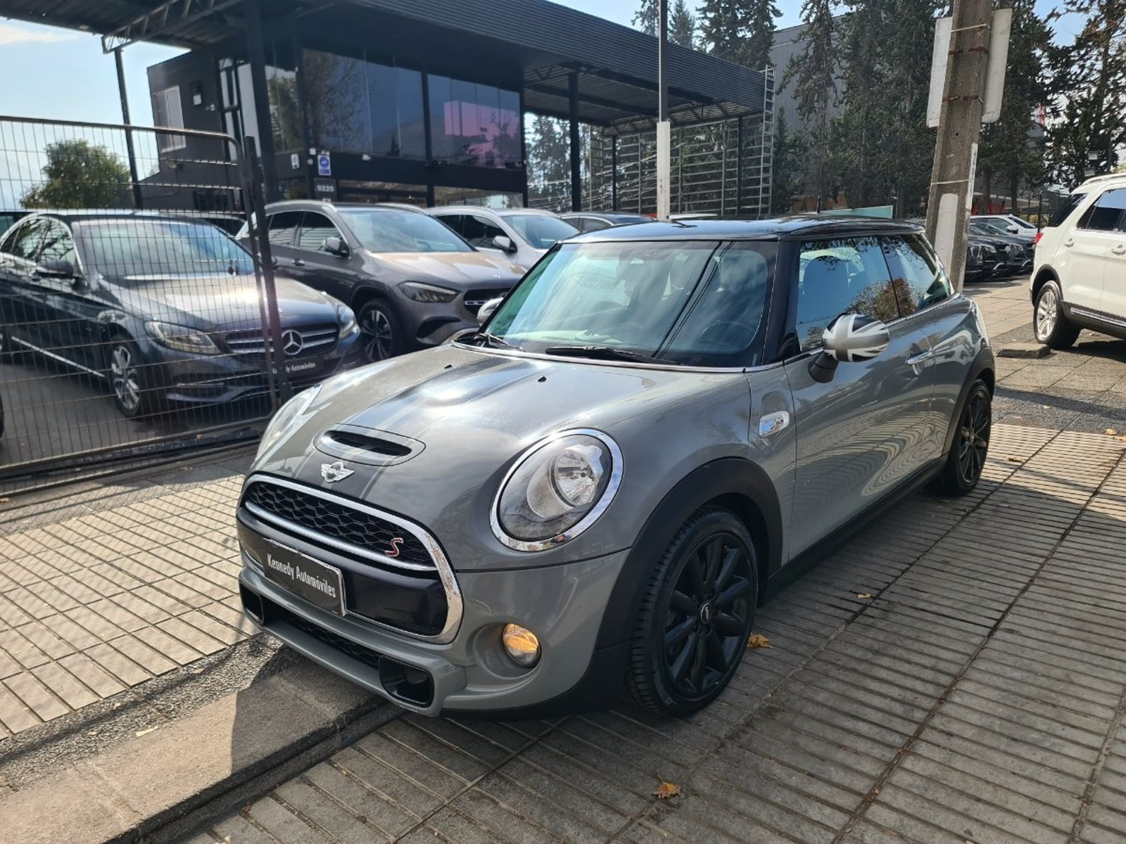 Mini F56 Cooper S Pepper 2.0 2014 - Foto 2 de 10