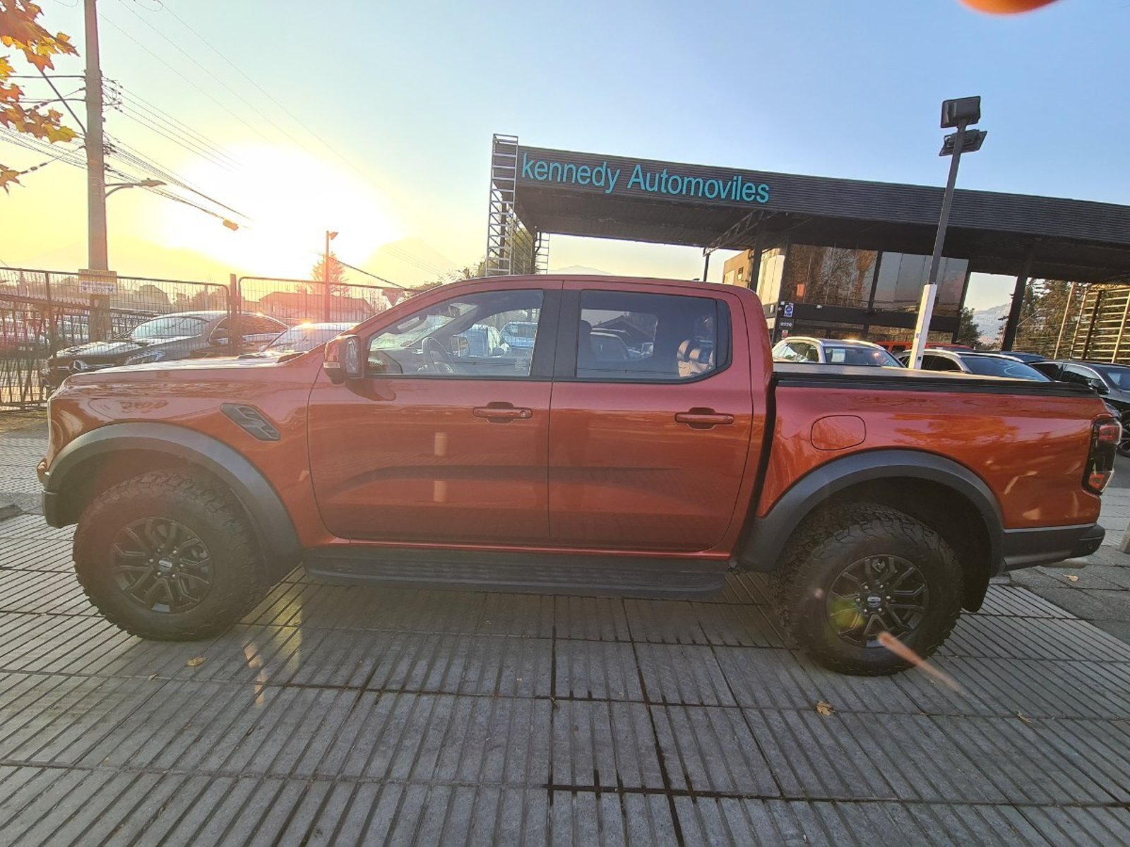 Ford RANGER RAPTOR 3.0 DC AUTO 4WD AT 2024 - Foto 5 de 10