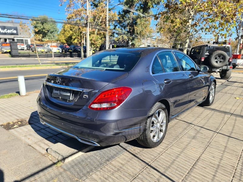 Mercedes-Benz C180 1.6 C 180 Auto 2015 - Imagen 8 de 10
