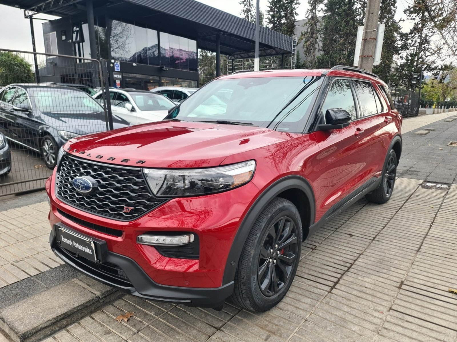 Ford EXPLORER 3.0 ST ECOBOOST 4X4 AT 5P. 2021 - Foto 2 de 10