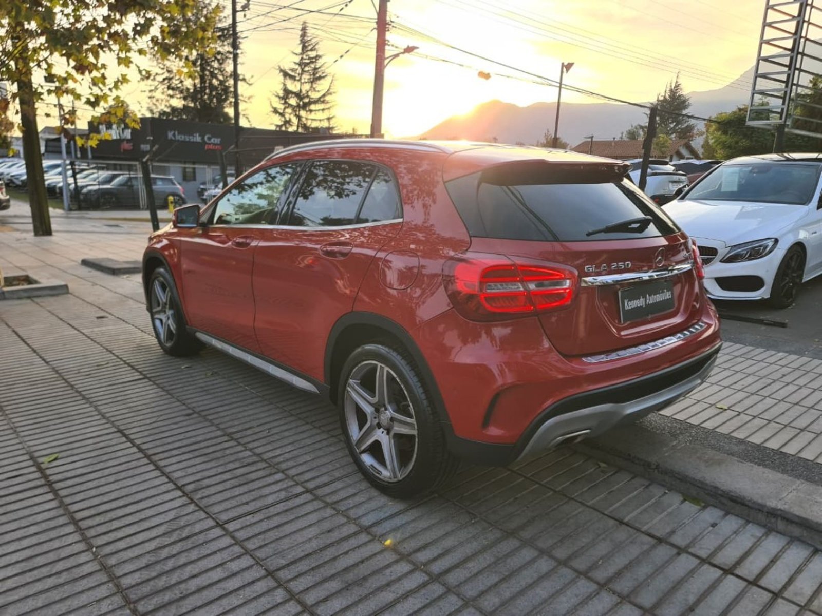 MERCEDES-BENZ GLA 250 2.0 GLA 250 4Matic DCT 2016 - Imagen 8 de 10