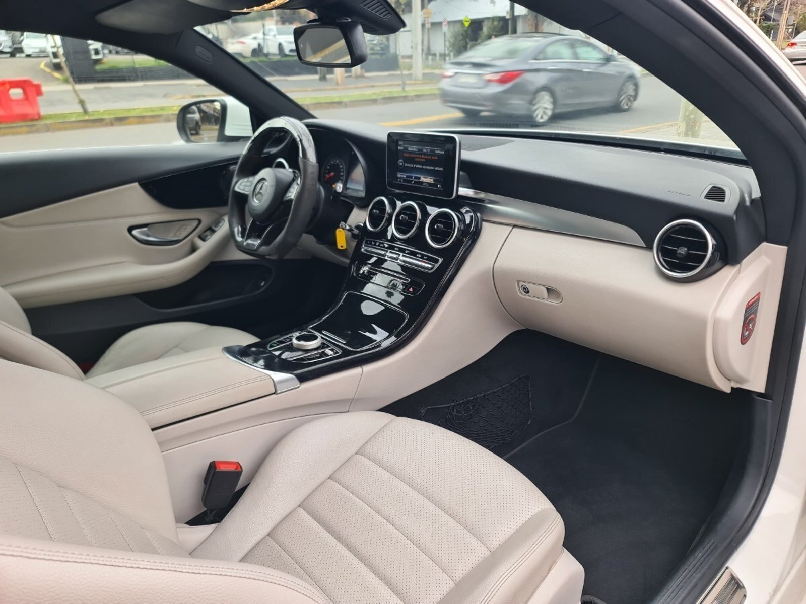 Mercedes-Benz C180 1.6 SPORT 4X2 COUPE AT 2P. 2017 - Imagen 9 de 10