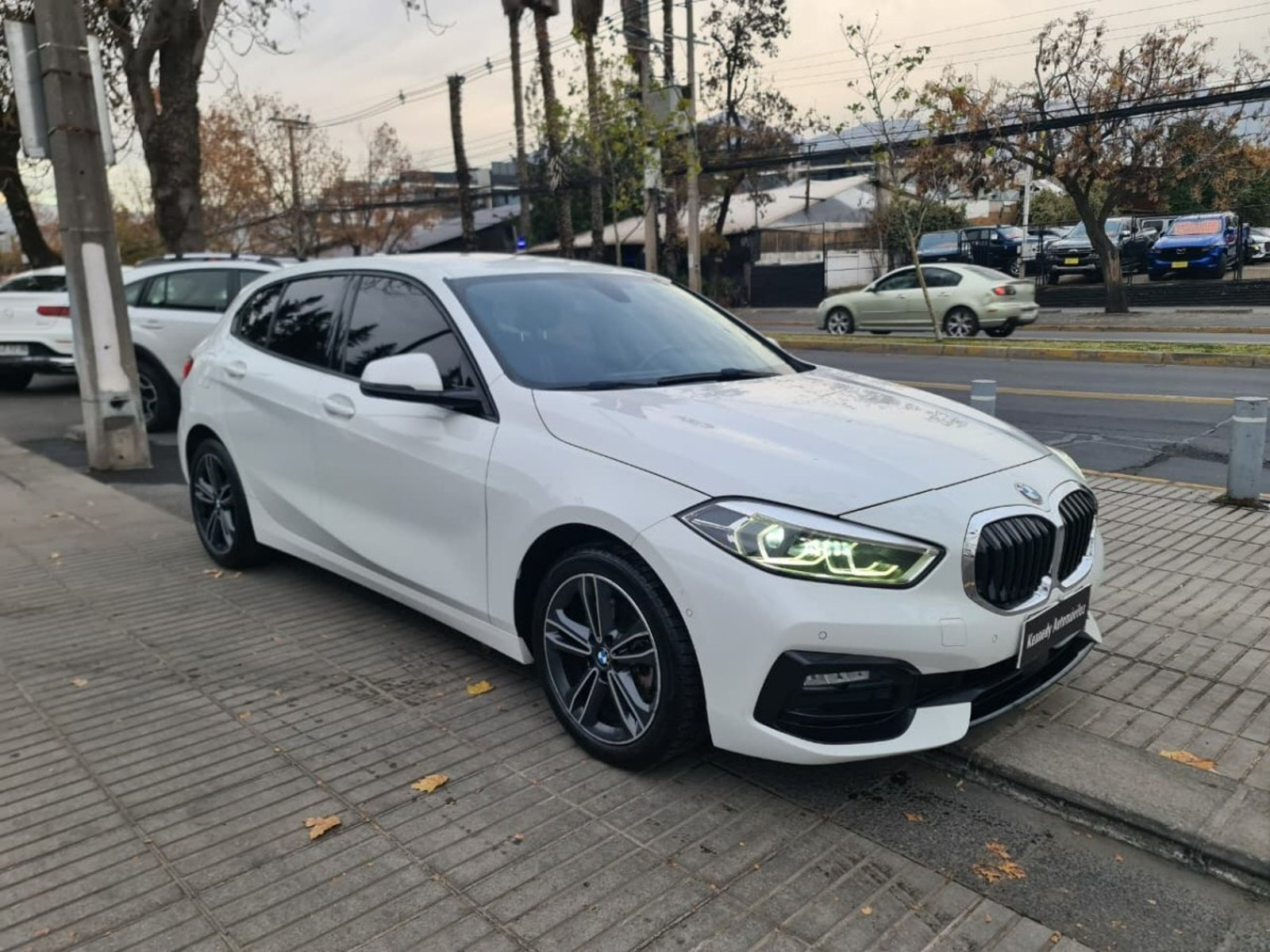 BMW 118 2.0 D DYNAMIC DIESEL 4X2 AT 5P. 2021 - Imagen 7 de 10
