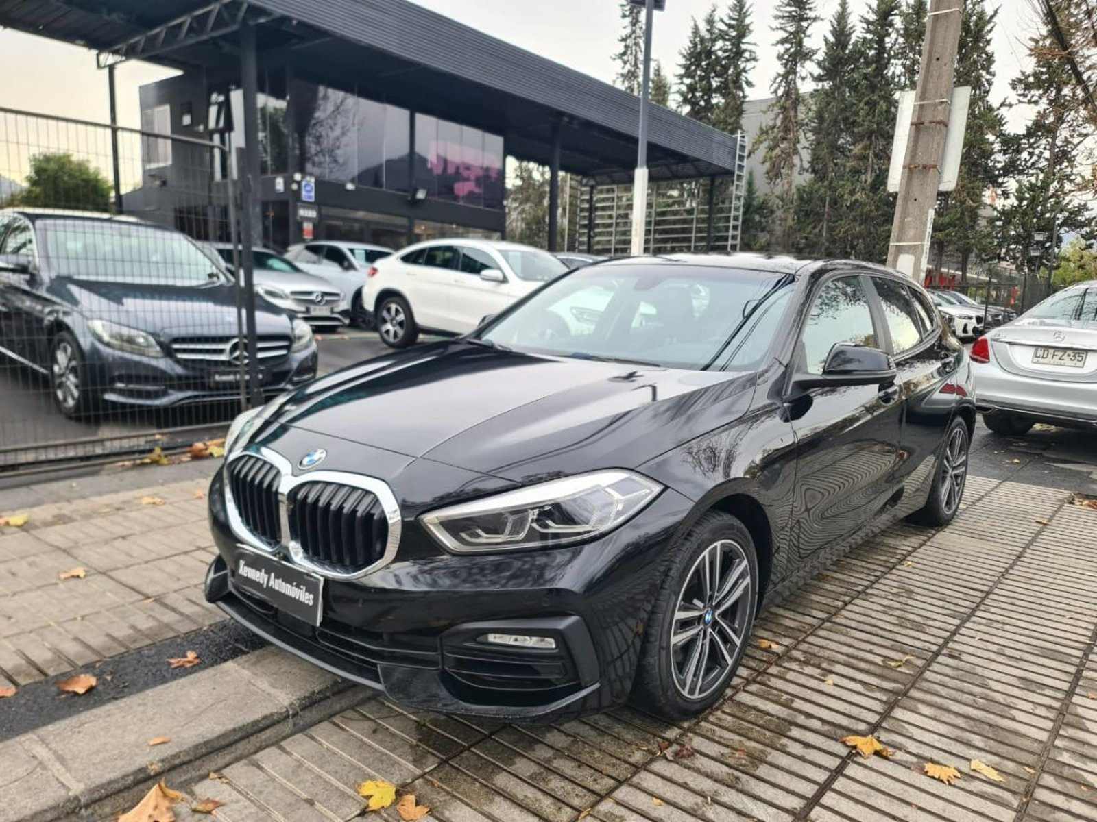 BMW 118 1.5 DINAMYC 4X2 AT 5P. 2020 - Imagen 3 de 10